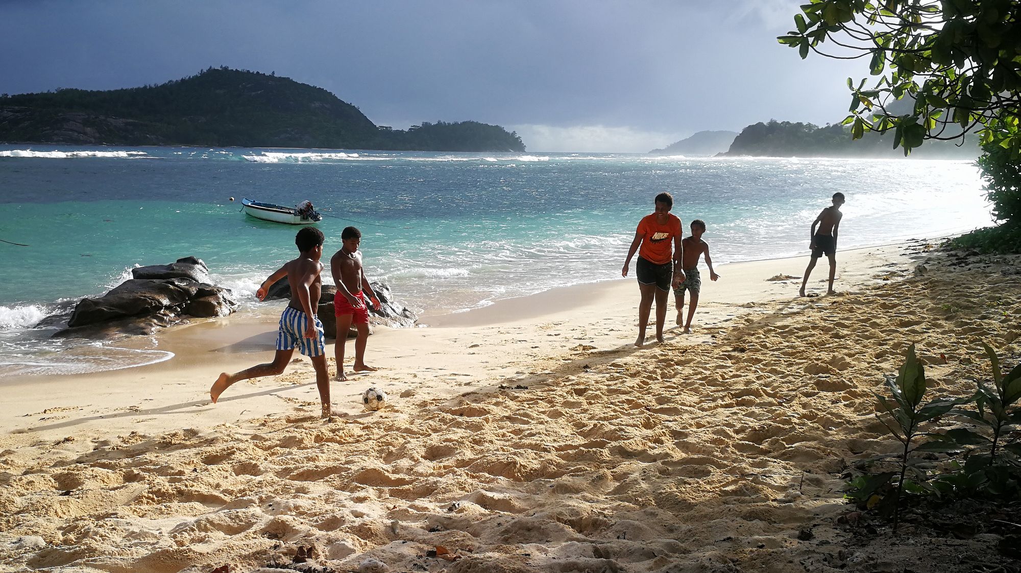 Детский футбол на пляж Детский футбол на пляже