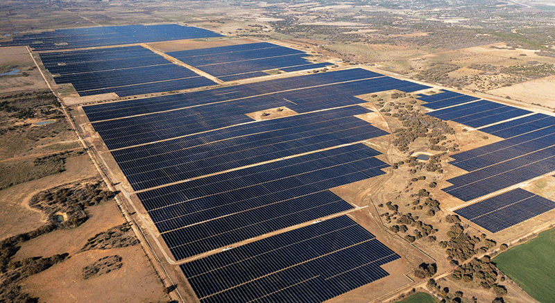 Одна из фабрик Intersect Power по получению солнечной энергии