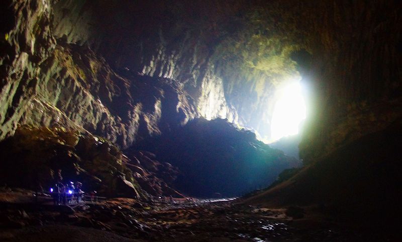 Вход в Оленью пещеру